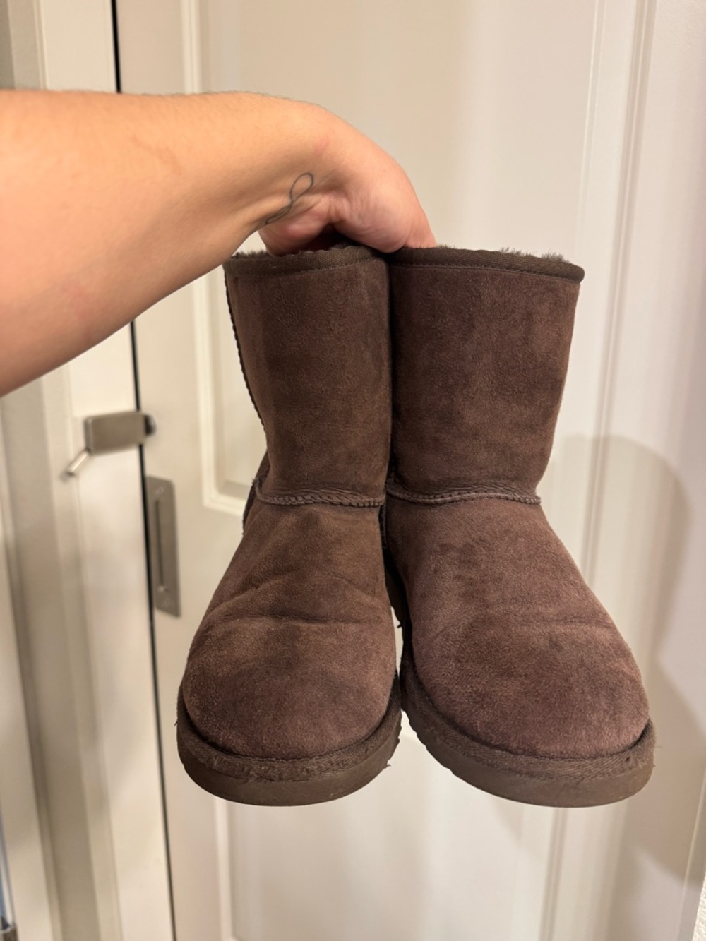 UGG Chestnut Brown Classic Boots